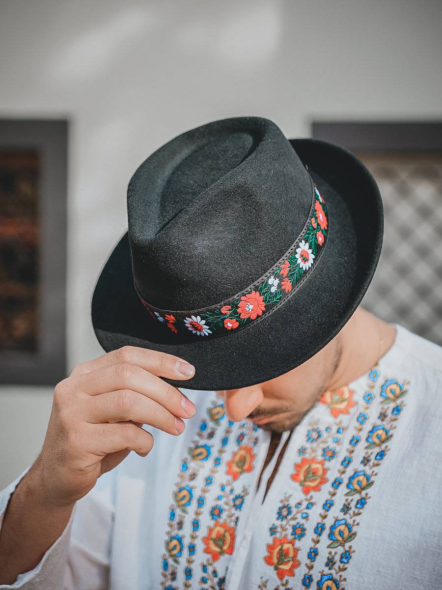 Folkwear klobúky