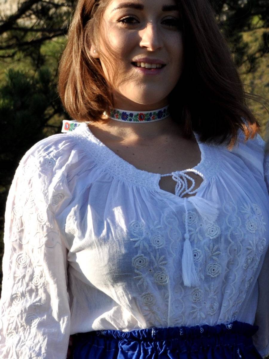 Folklórny náhrdelník