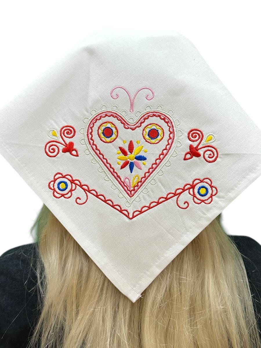 Vyšívaná šatka