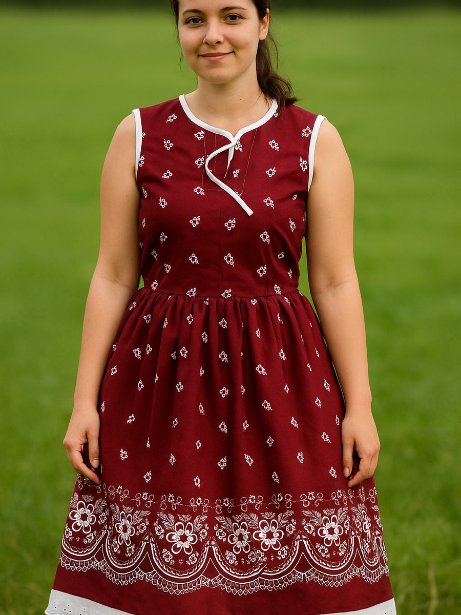 Dámske folklórne šaty